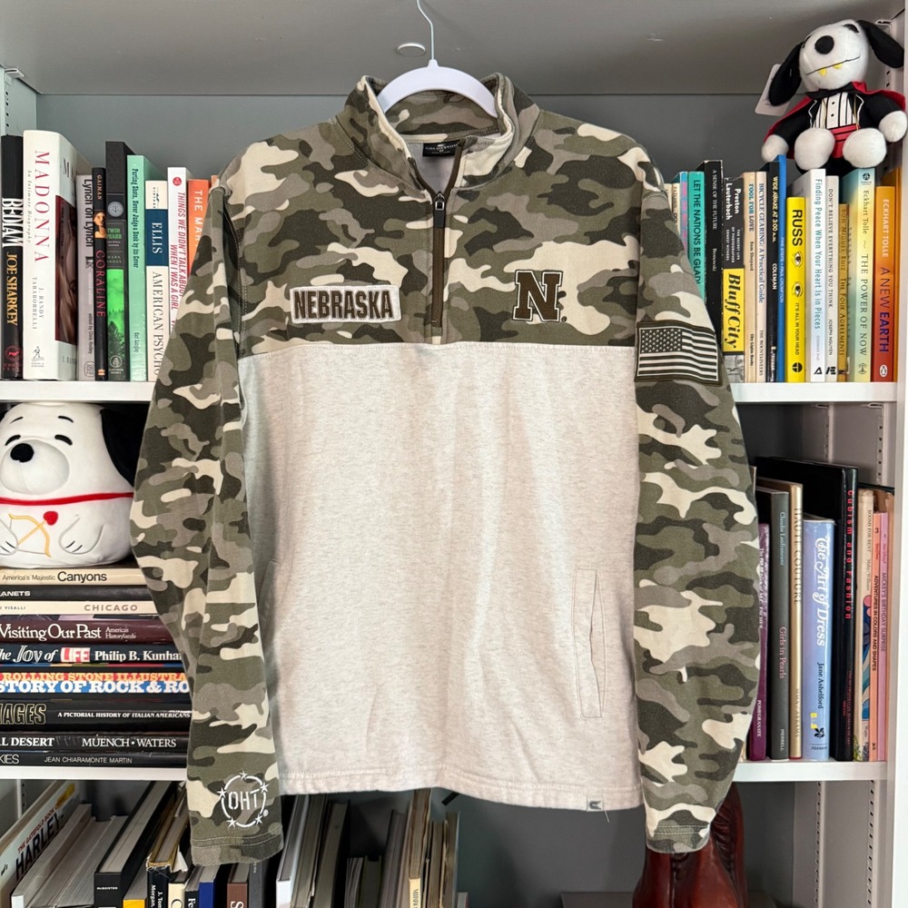 Colosseum Nebraska Cornhuskers Camo OHT Quarter Zip Pullover Size M